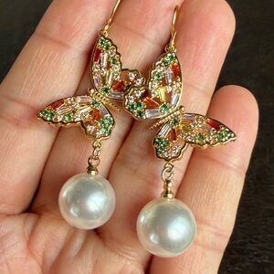 New golden Butterfly Pearl Drop Earrings